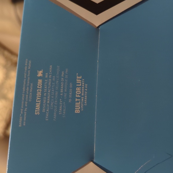 New in box Stanley 40oz Barbie Collection - Picture 8 of 8